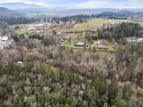 3201 Helms Road Grants Pass OR 97527