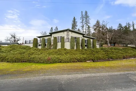 3201 Helms Road Grants Pass OR 97527