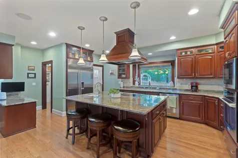 353 Hixson Drive Grants Pass OR 97526