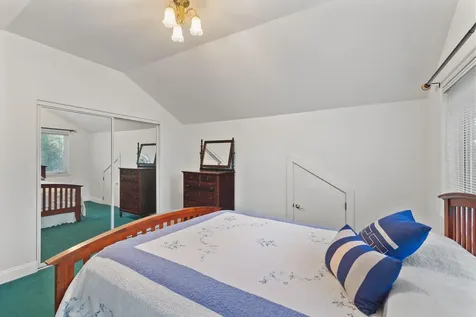 353 Hixson Drive Grants Pass OR 97526