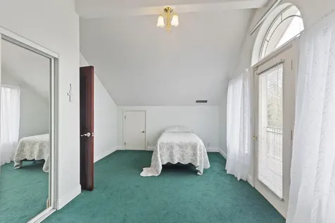 353 Hixson Drive Grants Pass OR 97526