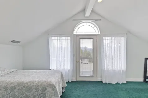 353 Hixson Drive Grants Pass OR 97526