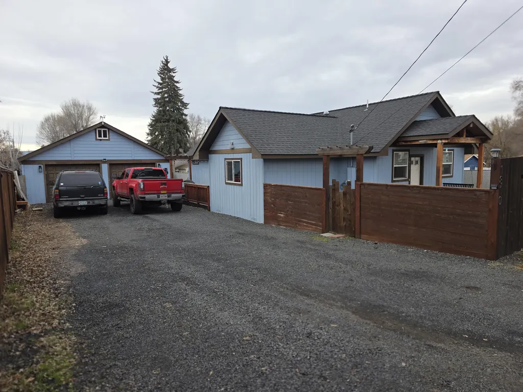 1810 Gary Street Klamath Falls OR 97603