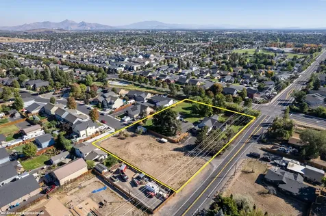 2765 W Antler Avenue Redmond OR 97756