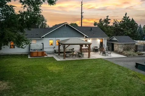 2765 W Antler Avenue Redmond OR 97756