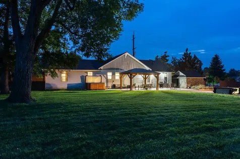 2765 W Antler Avenue Redmond OR 97756