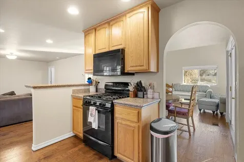 4529 Wolf Run Drive Medford OR 97504