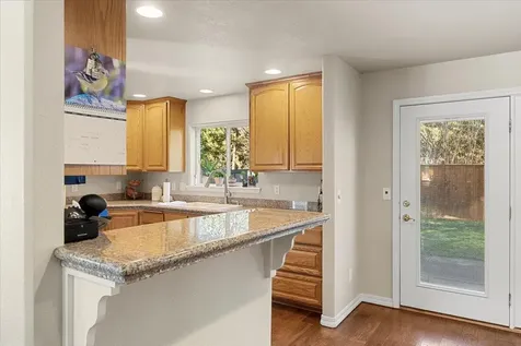 4529 Wolf Run Drive Medford OR 97504