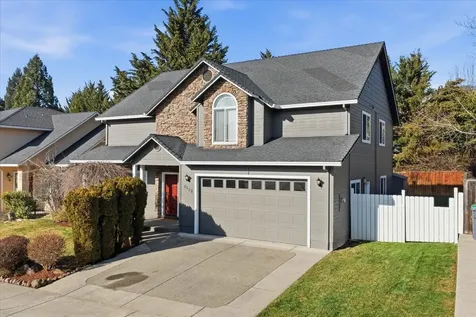 4529 Wolf Run Drive Medford OR 97504