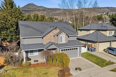 4529 Wolf Run Drive Medford OR 97504