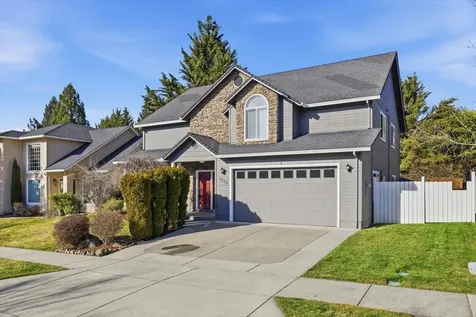 4529 Wolf Run Drive Medford OR 97504