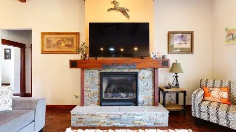 209 White Oak Way Shady Cove OR 97539