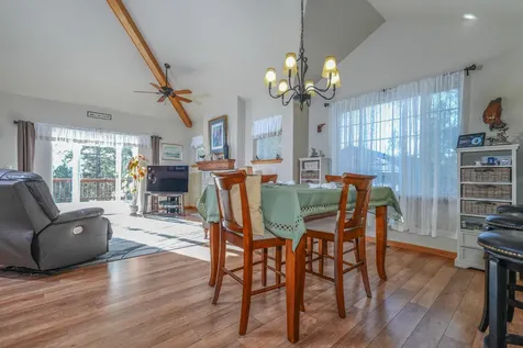 5028 Sora Loop Klamath Falls OR 97601
