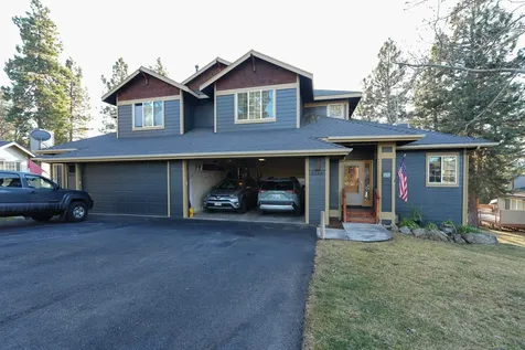 5028 Sora Loop Klamath Falls OR 97601