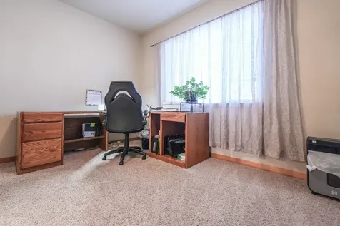 5028 Sora Loop Klamath Falls OR 97601