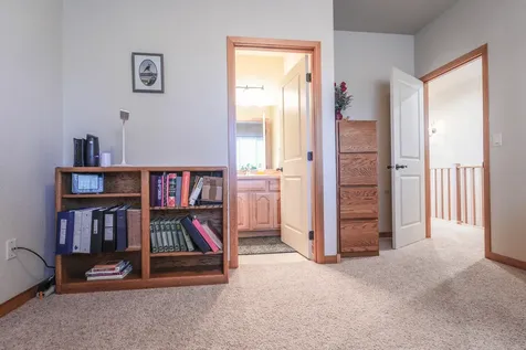 5028 Sora Loop Klamath Falls OR 97601