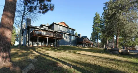 5028 Sora Loop Klamath Falls OR 97601