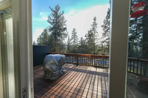 5028 Sora Loop Klamath Falls OR 97601