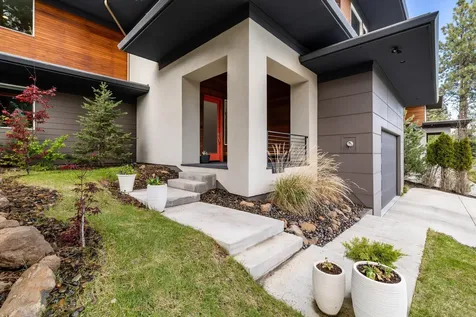 19504 SW Century Drive Bend OR 97702