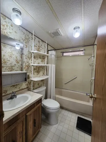 1061 Lee Roze Lane Grants Pass OR 97527