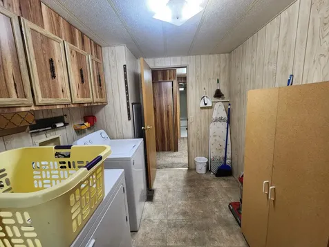 1061 Lee Roze Lane Grants Pass OR 97527