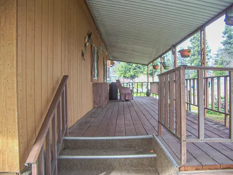 1061 Lee Roze Lane Grants Pass OR 97527