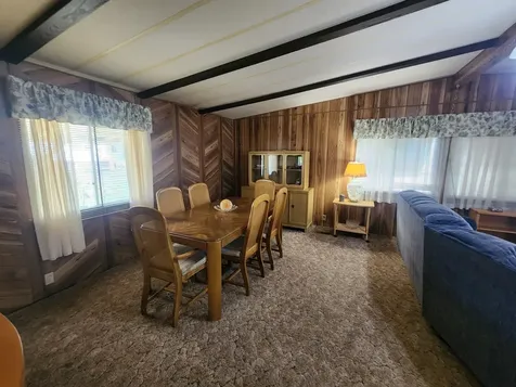 1061 Lee Roze Lane Grants Pass OR 97527