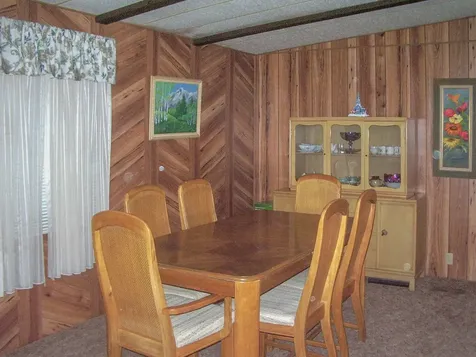 1061 Lee Roze Lane Grants Pass OR 97527