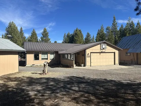 123977 Surveyor Road Crescent Lake OR 97733
