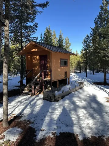 123977 Surveyor Road Crescent Lake OR 97733