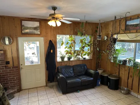 123977 Surveyor Road Crescent Lake OR 97733