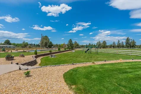 6150 NW Kingwood Avenue Redmond OR 97756