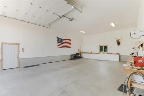 6150 NW Kingwood Avenue Redmond OR 97756