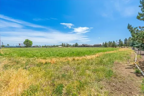 6150 NW Kingwood Avenue Redmond OR 97756