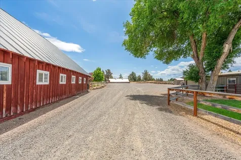 6150 NW Kingwood Avenue Redmond OR 97756