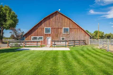 6150 NW Kingwood Avenue Redmond OR 97756