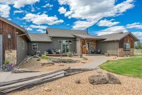 6150 NW Kingwood Avenue Redmond OR 97756