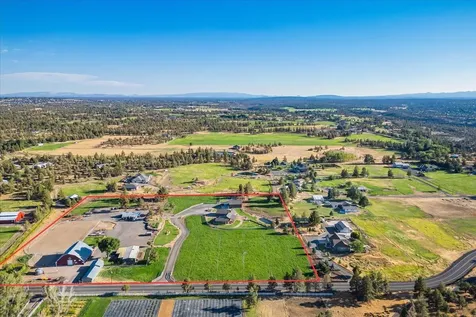 6150 NW Kingwood Avenue Redmond OR 97756