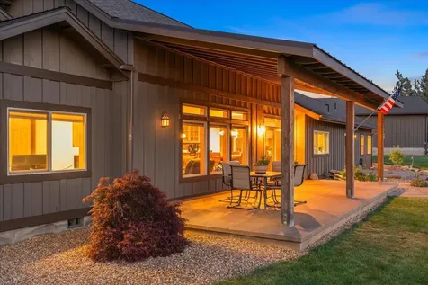 6150 NW Kingwood Avenue Redmond OR 97756