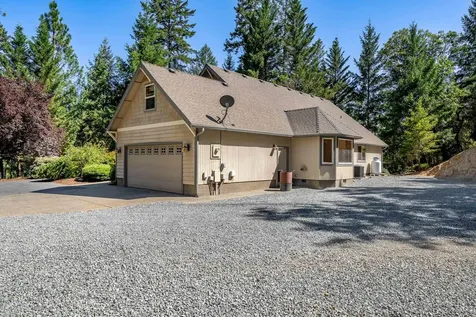 700 Rancho Vista Drive Grants Pass OR 97526