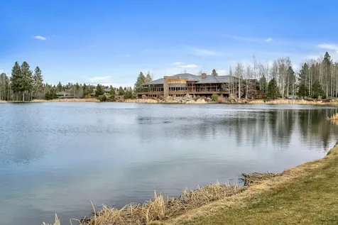 19374 Rim Lake Court Bend OR 97702