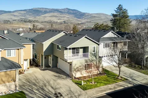267 Meadow Drive Ashland OR 97520