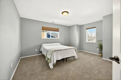 267 Meadow Drive Ashland OR 97520