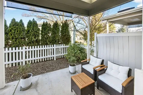 267 Meadow Drive Ashland OR 97520