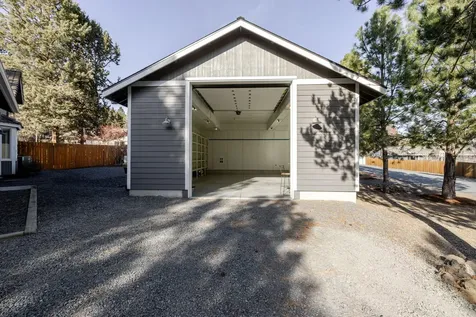 60625 Newcastle Drive Bend OR 97702