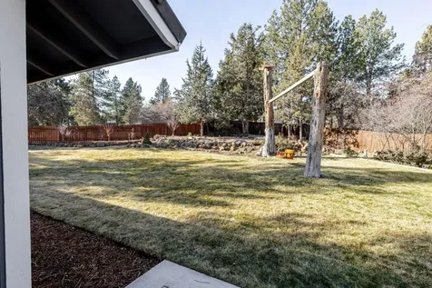 60625 Newcastle Drive Bend OR 97702