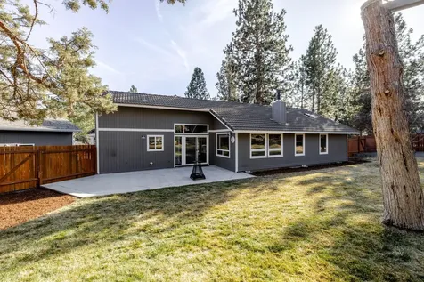 60625 Newcastle Drive Bend OR 97702