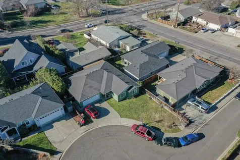 977 Garden Springs Circle Medford OR 97504