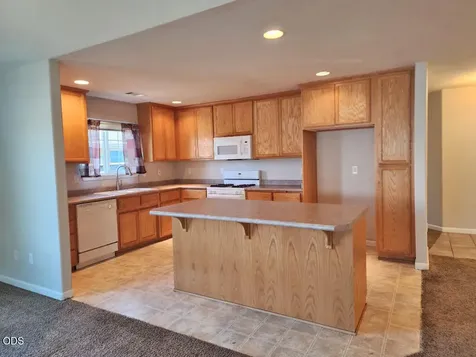 977 Garden Springs Circle Medford OR 97504