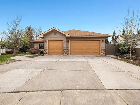 820 Quail Park Circle Klamath Falls OR 97601